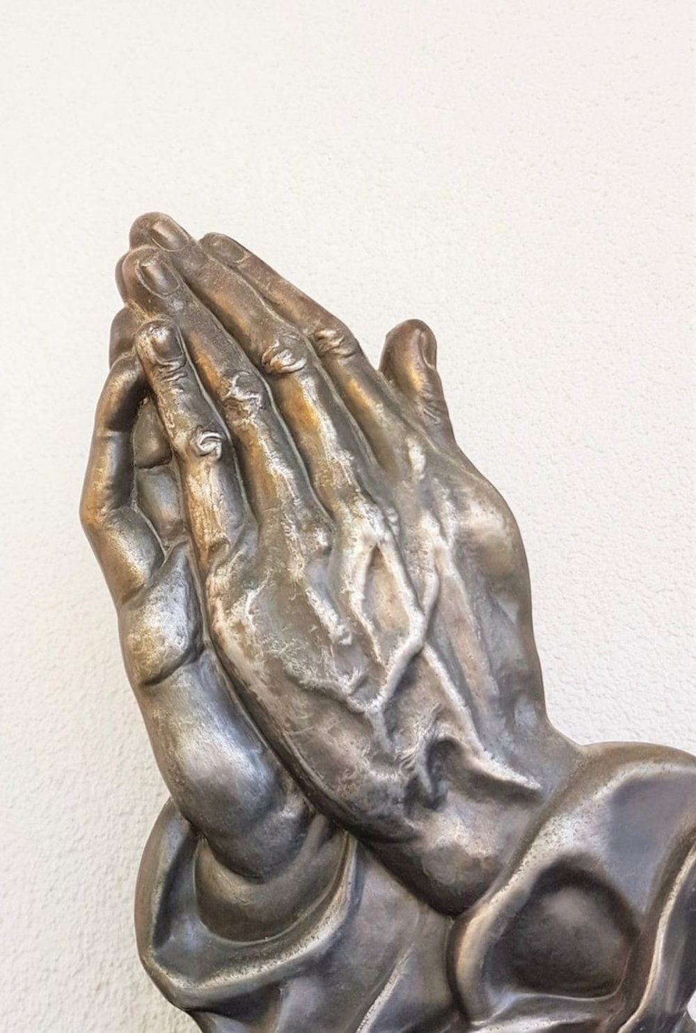 Praying Hands.
Background.
