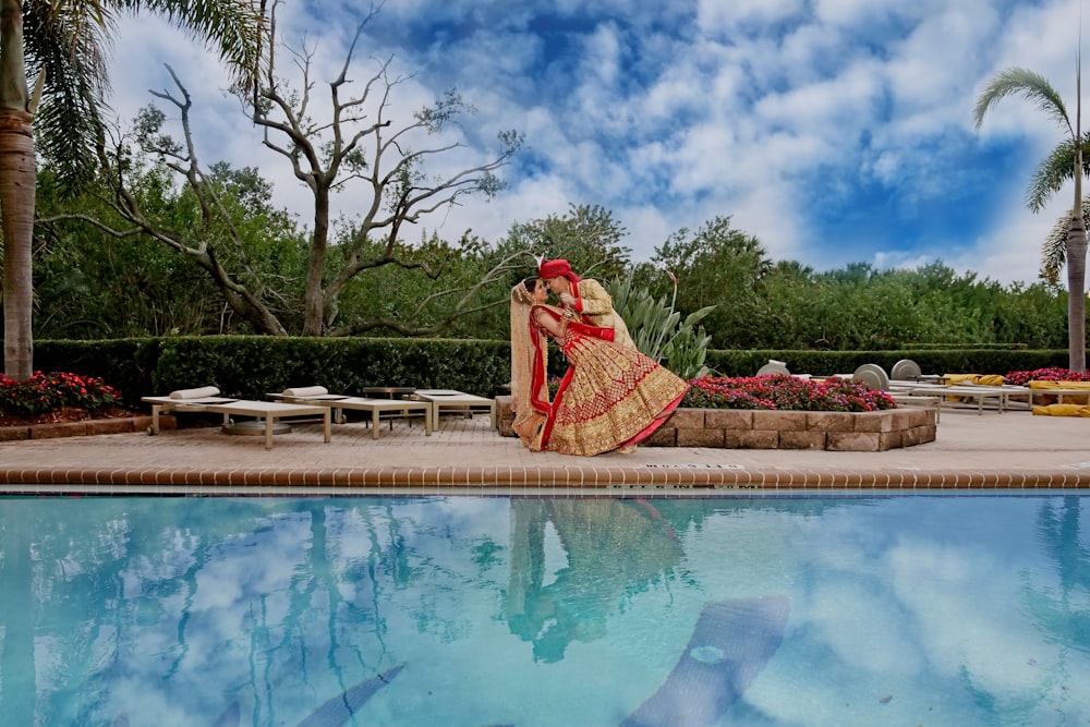 indian-wedding-couple-portrait-by-water