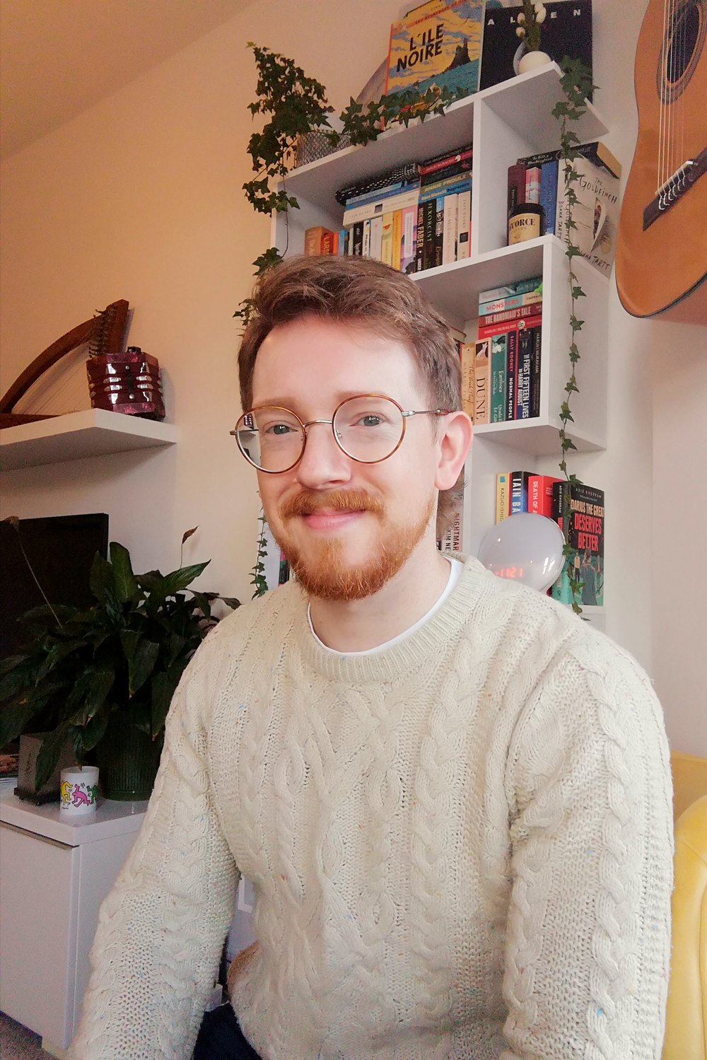 A photo of Arran Southall, the online and in-person Counsellor and Psychotherapist behind Desktop Counselling.