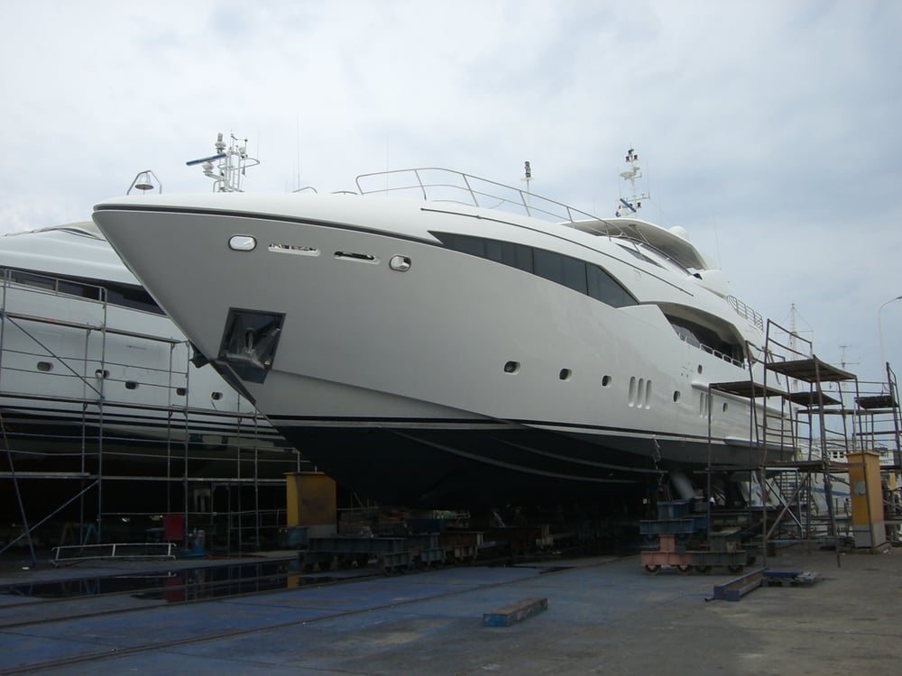 yacht survey greece