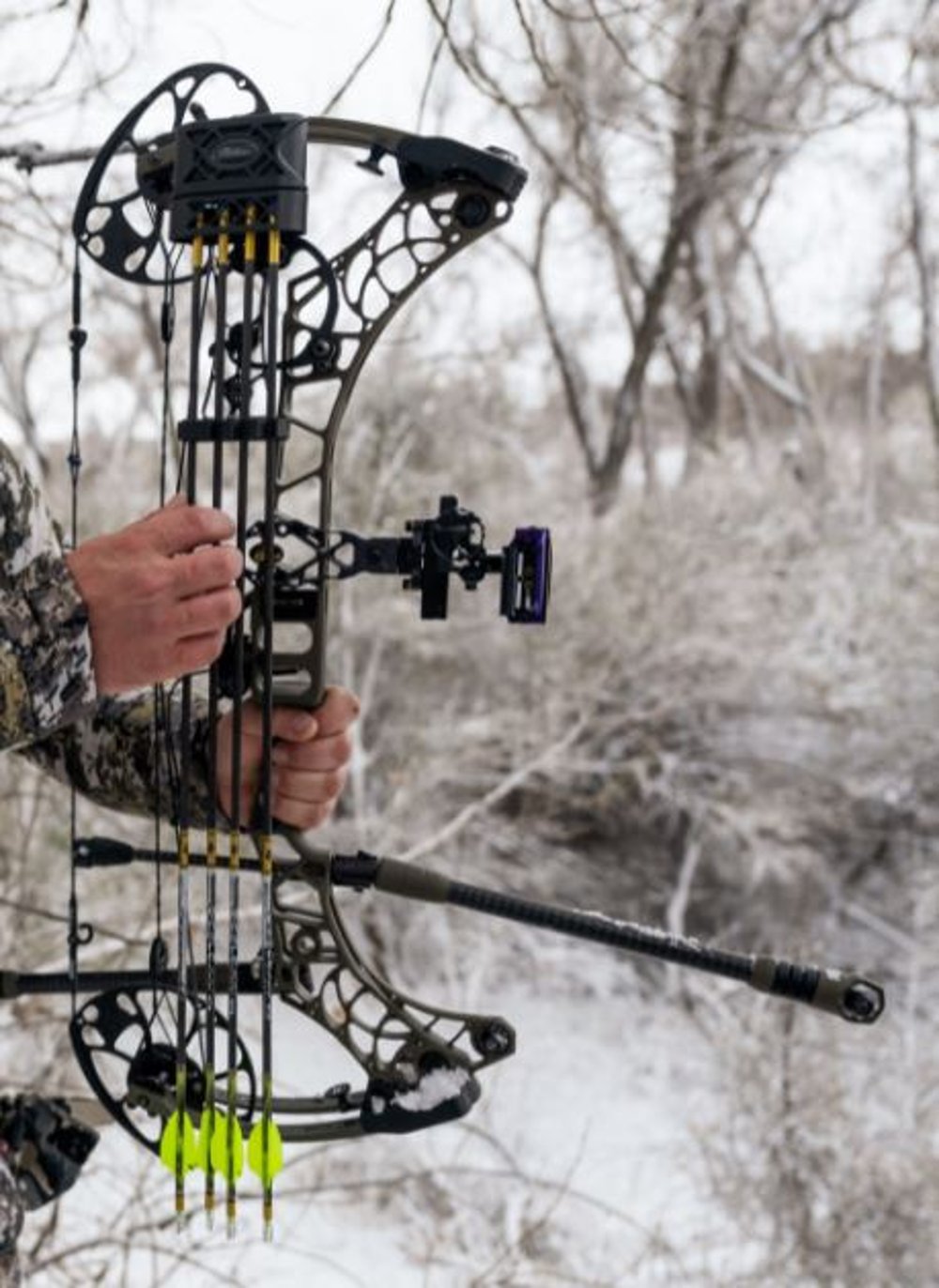 winter bow hunting, heated bow grip, heated bow handle, Bowhilt LLC 